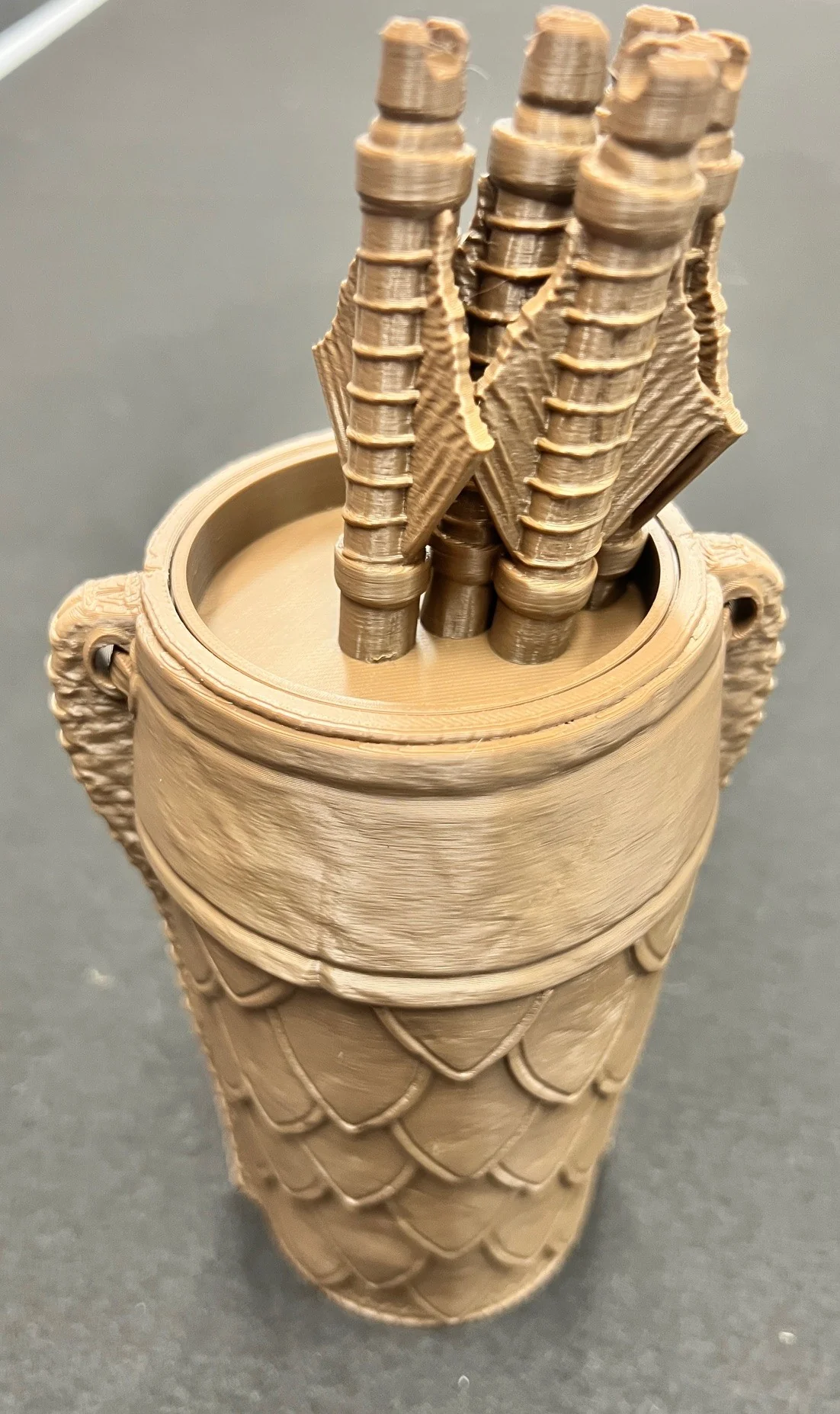 Archer can holder and dice cup - Image 3